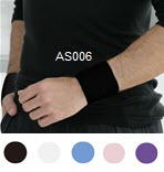 Size: M<br />
<br />
Colour: Blue, Gray, Purple, Black<br />
<br />
Materials: Acrylic, Nylon, Neoron, Cuprammonium Rayon, Polyester, Polyurethane  
