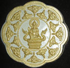 WAT KHOR OR-2549 
WHITE WITH YELLOW GOLD FOIL